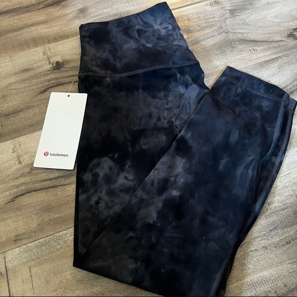 Lululemon Diamond Dye Pitch Grey Graphite Grey Align High Rise 25” 10